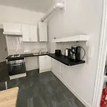 85m2 Center Republique 2 Br-4p