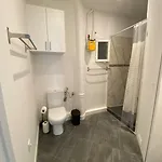 85m2 Center Republique 2 Br-4p Appartamento *