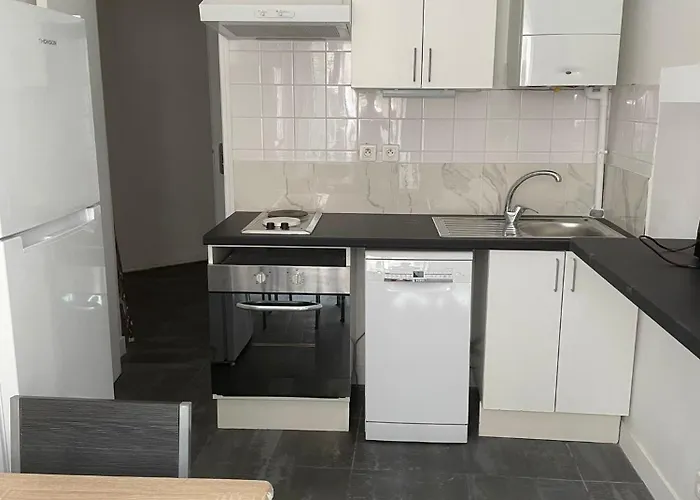 Διαμέρισμα 85m2 Center Republique 2 Br-4p *